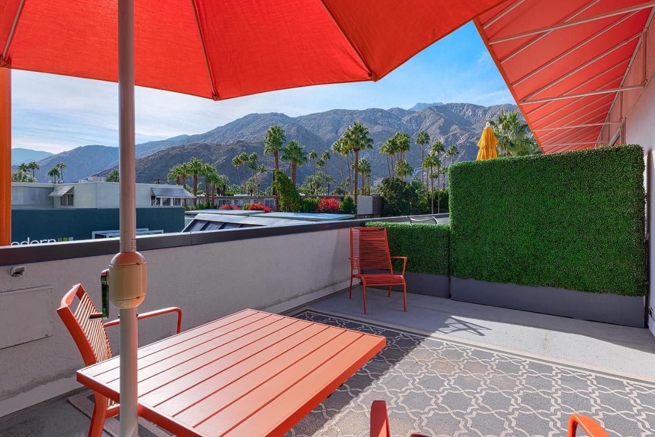 The Twist Palm Springs Hotel Ngoại thất bức ảnh