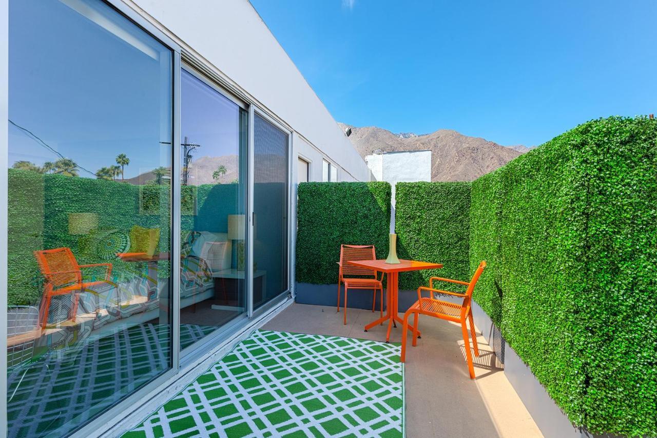 The Twist Palm Springs Hotel Ngoại thất bức ảnh